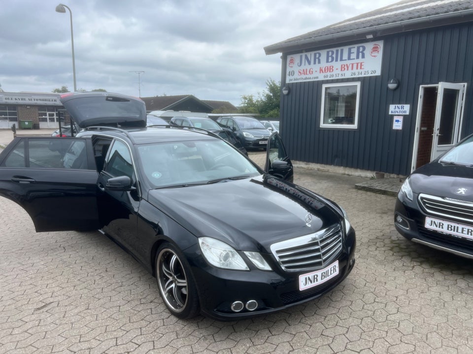 Mercedes E200 2,2 CDi Elegance stc. aut. BE 5d