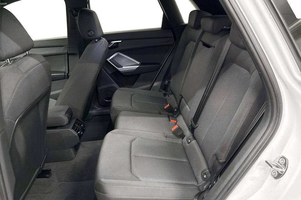 Audi Q3 45 TFSi e S-line plus S-tr. 5d