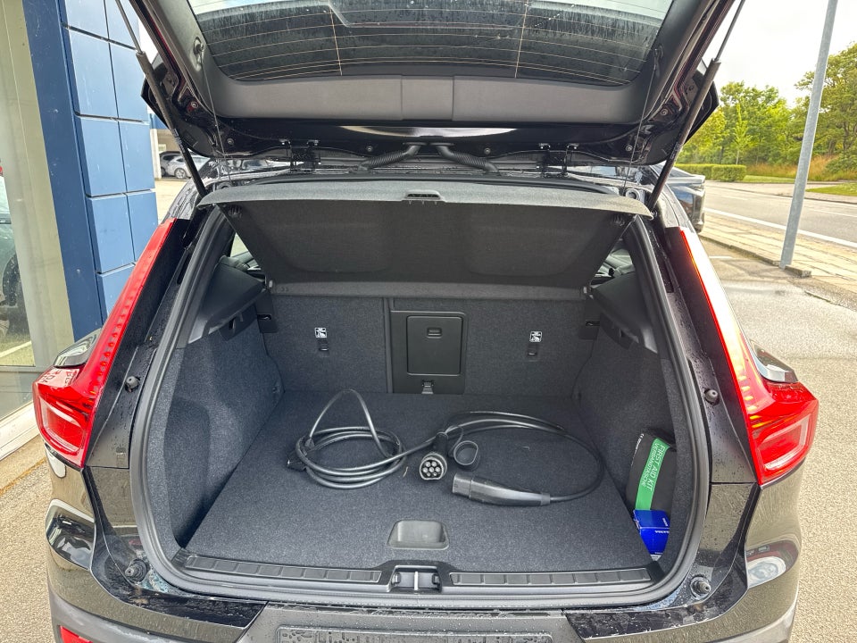 Volvo XC40 P6 ReCharge Core 5d