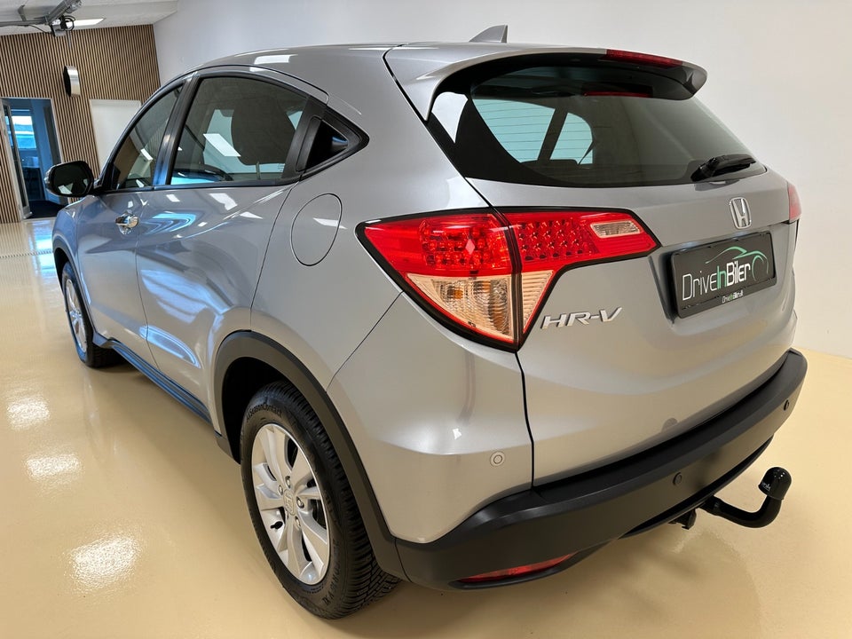 Honda HR-V 1,6 i-DTEC Elegance 5d