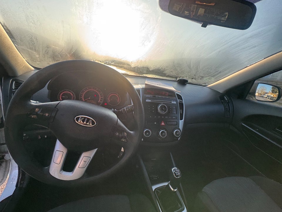 Kia Ceed 1,6 CRDi 90 Active SW 5d
