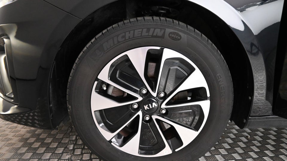 Kia Ceed 1,6 PHEV Prestige SW DCT 5d