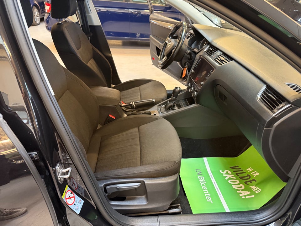 Skoda Octavia 2,0 TSi 190 Business Line Combi DSG 5d