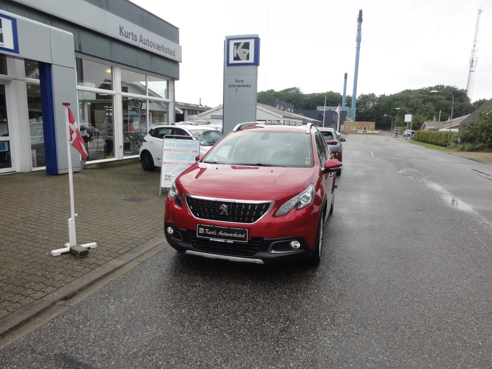 Peugeot 2008 1,6 BlueHDi 100 Envy 5d