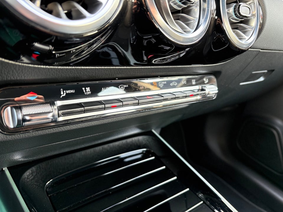 Mercedes EQA250 Progressive 5d