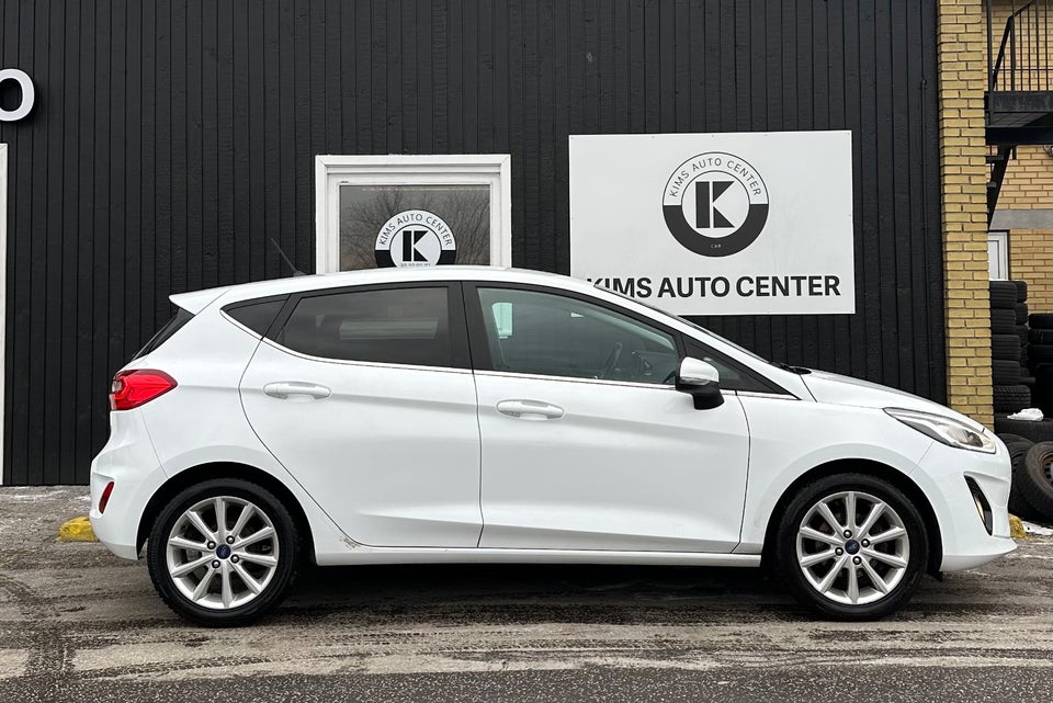 Ford Fiesta 1,0 EcoBoost Titanium 5d