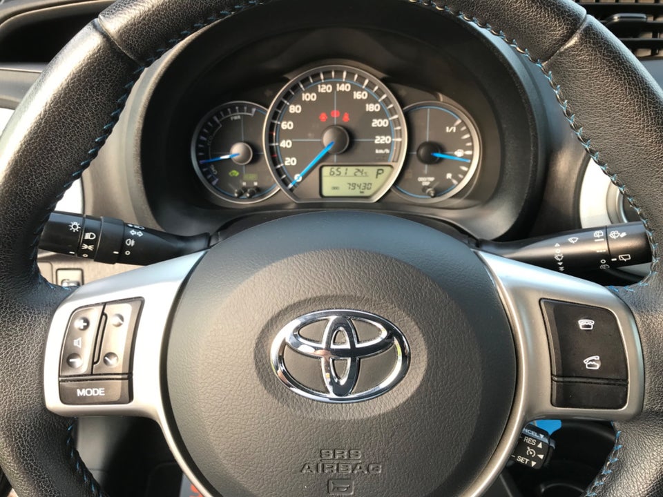 Toyota Yaris 1,5 Hybrid H2 Touch CVT 5d