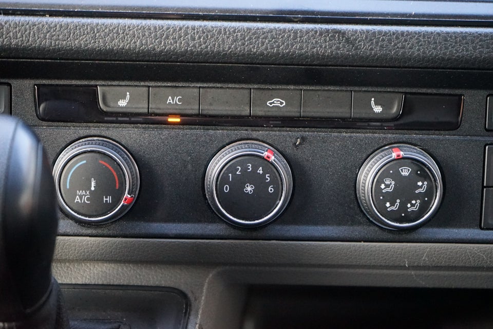 VW Crafter 35 2,0 TDi 140 Kassevogn L3H1