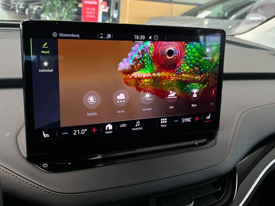 Skoda Enyaq 80 iV Suite 5d