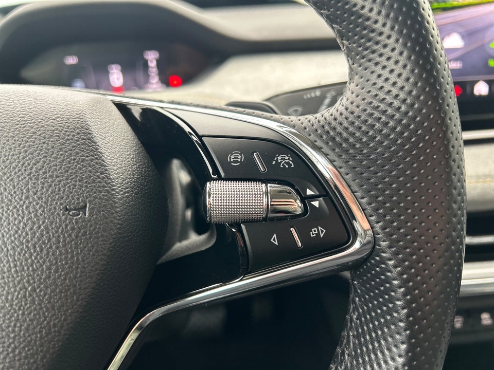 Skoda Enyaq 80 iV Lounge 5d