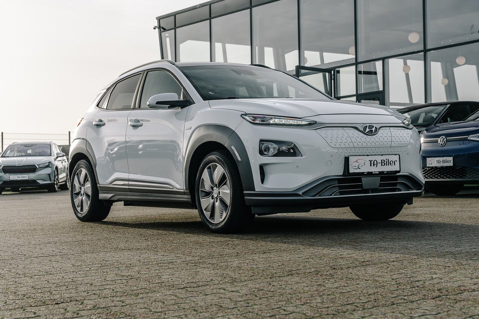 Hyundai Kona 39 EV Trend Deluxe 5d