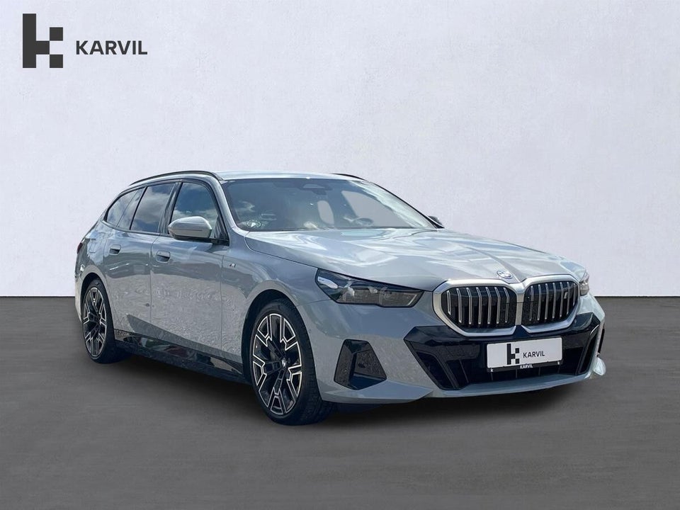 BMW i5 eDrive40 Touring Fully Charged M-Sport 5d