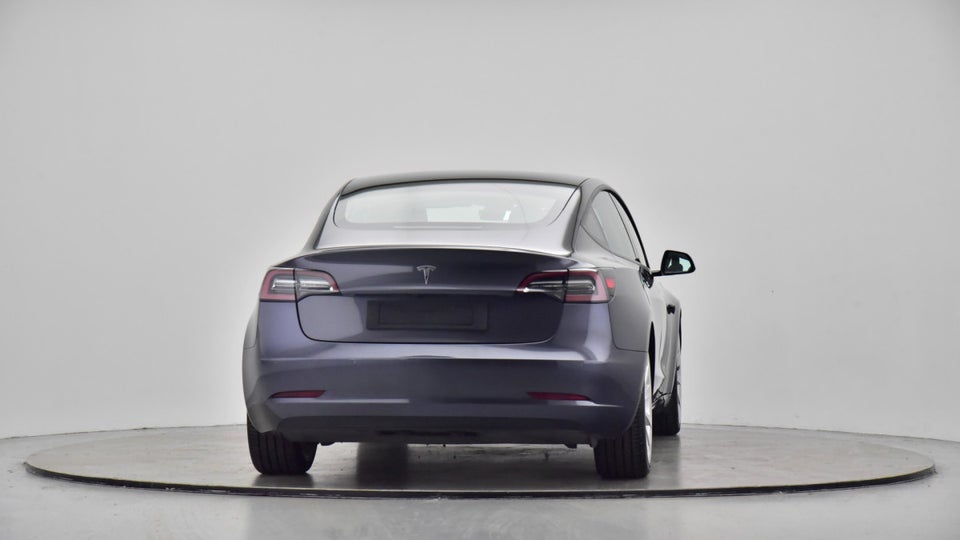 Tesla Model 3 Long Range AWD 4d