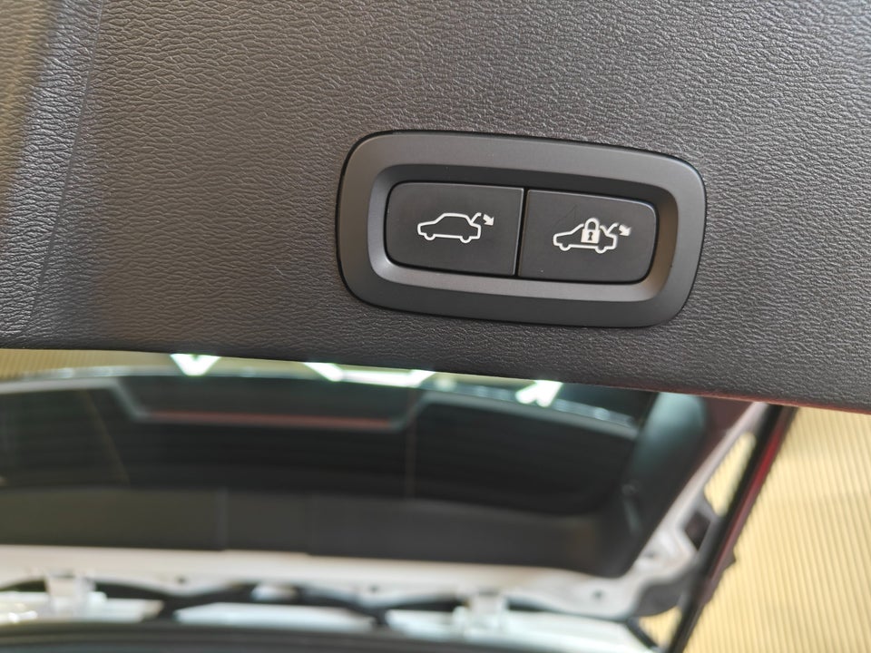 Volvo XC40 ReCharge Plus 5d