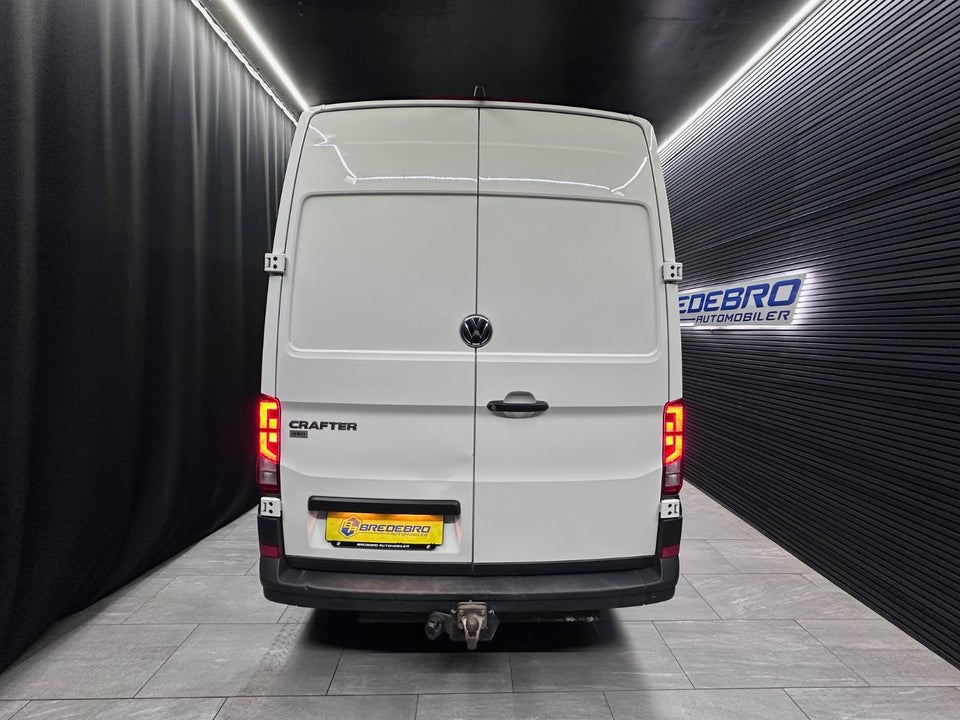 VW Crafter 35 2,0 TDi 177 Kassevogn L3H3