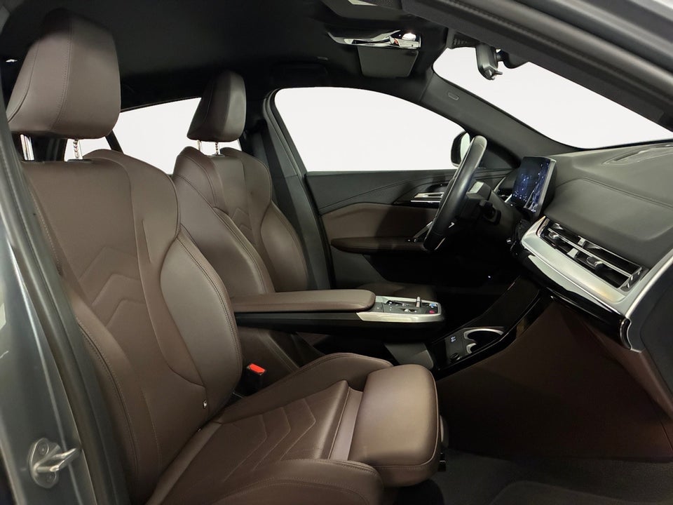 BMW iX2 eDrive20 M-Sport 5d