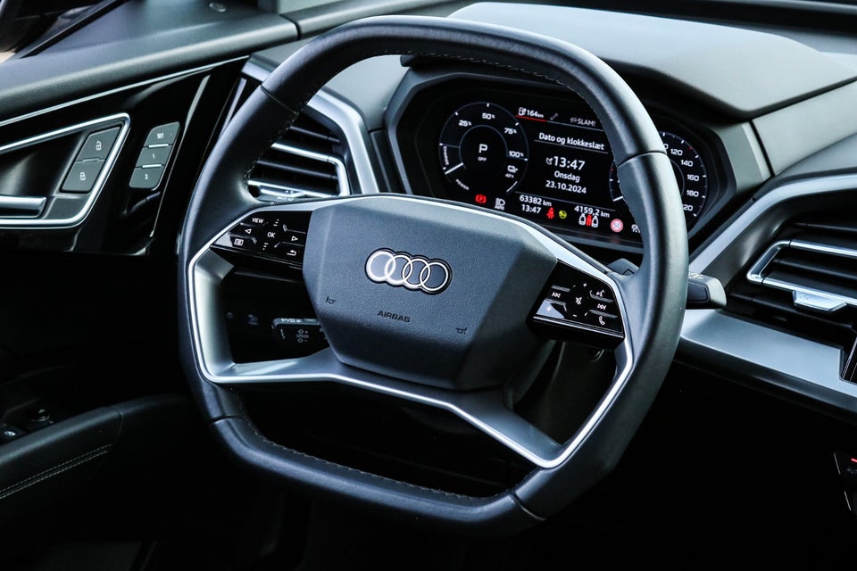 Audi Q4 e-tron 40 Advanced 5d