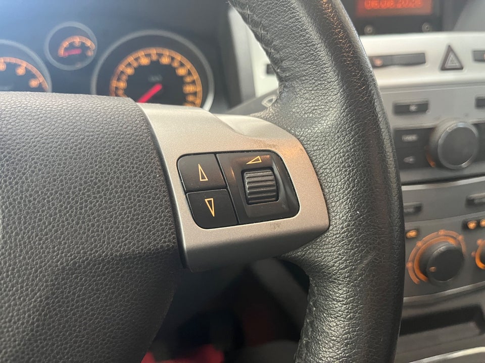 Opel Zafira 1,8 16V Classic 7prs 5d