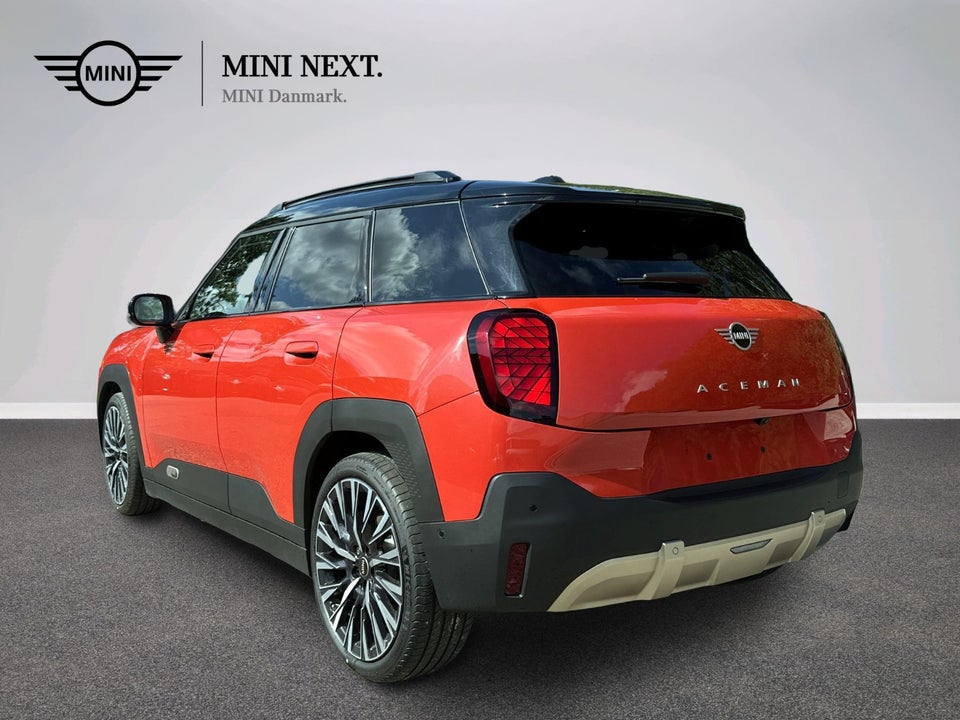 MINI Aceman E Favoured Trim L 5d