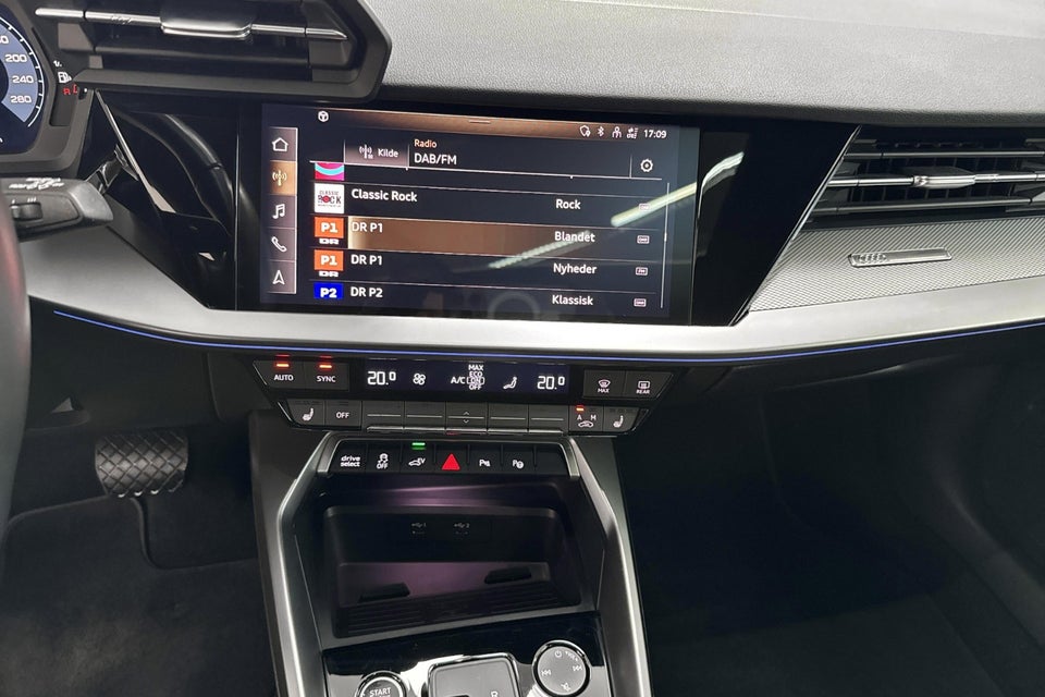 Audi A3 40 TFSi e Advanced Sportback S-tr. 5d