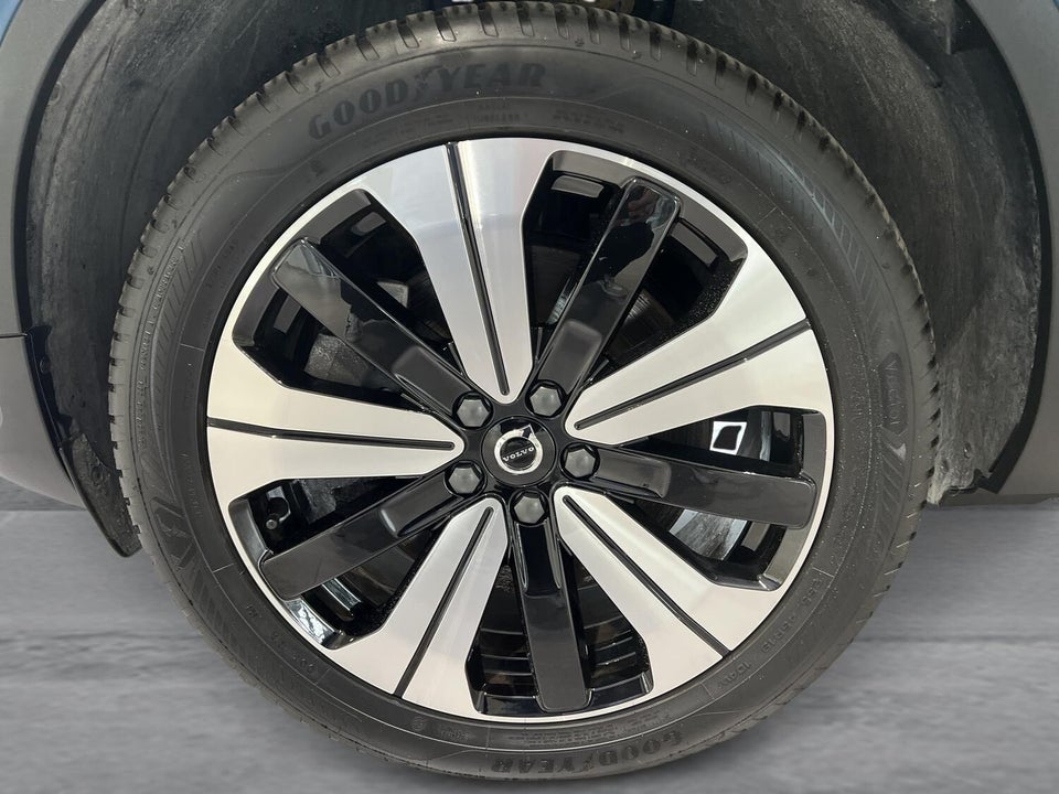 Volvo C40 P8 ReCharge Twin Plus 5d