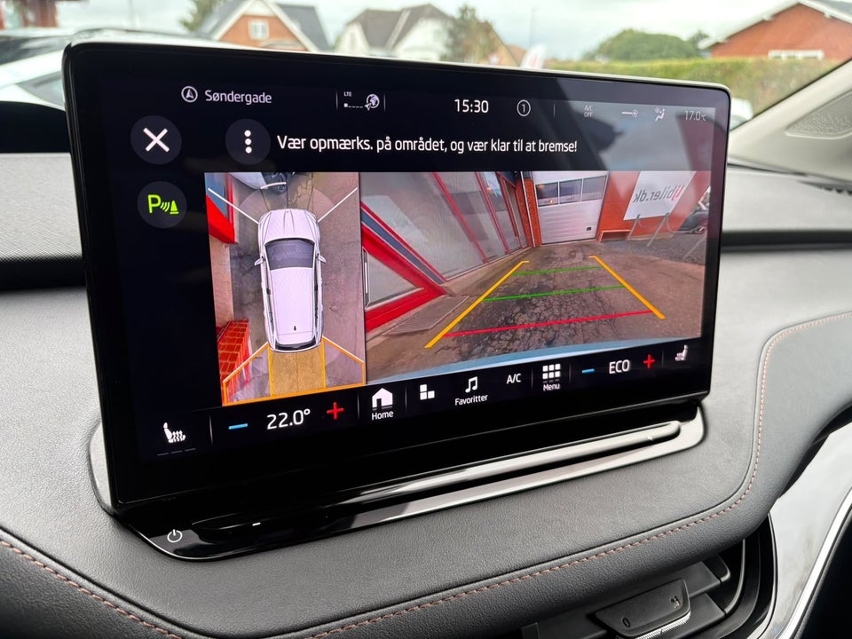 Skoda Enyaq 80 iV Design Selection Suite 5d