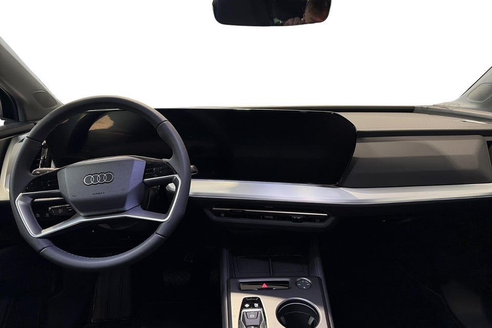 Audi Q4 e-tron performance 5d