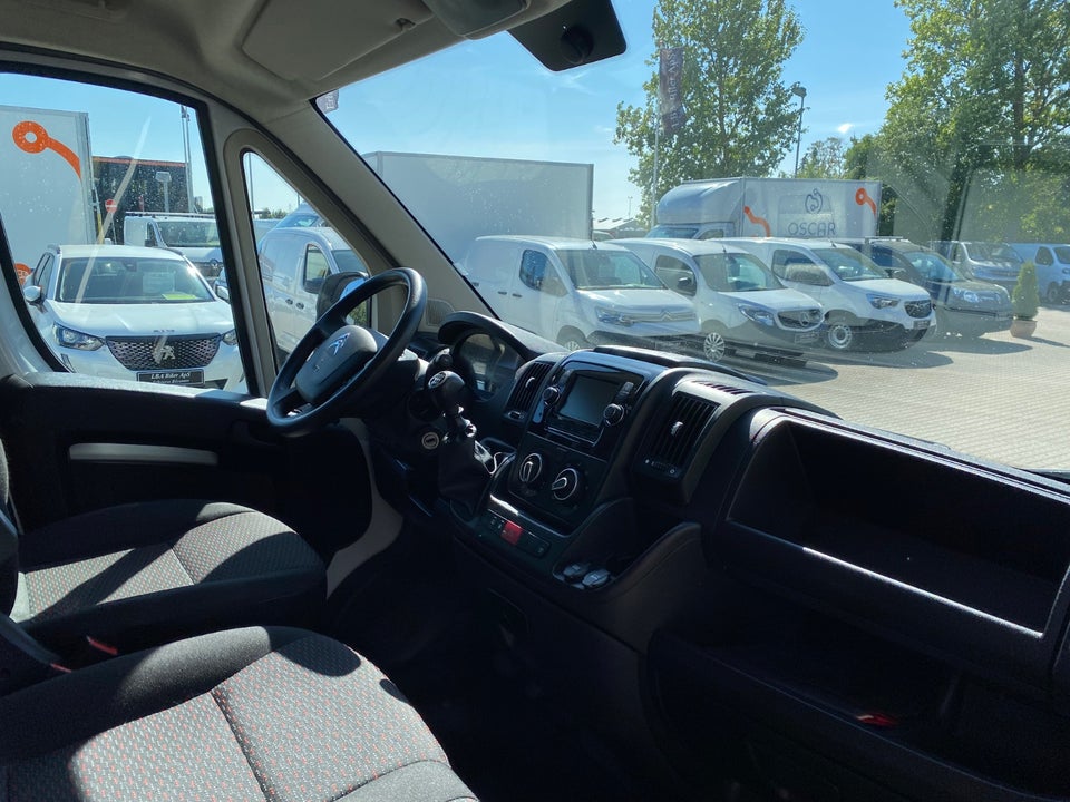 Citroën Jumper 33 2,2 BlueHDi 140 L2H2