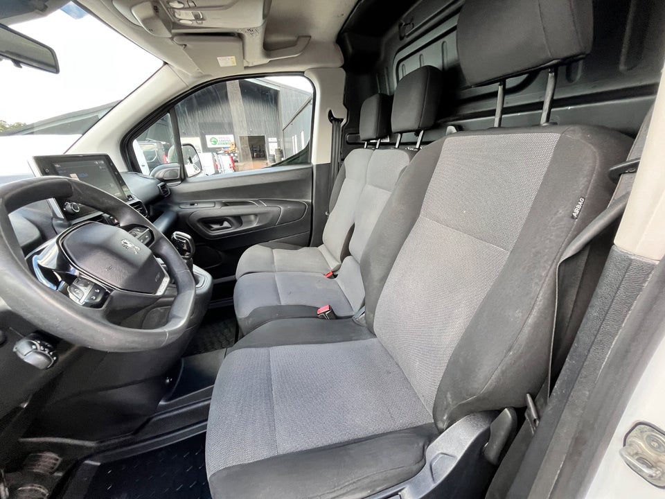 Peugeot Partner 1,5 BlueHDi 100 L2V2 Ultimate Van