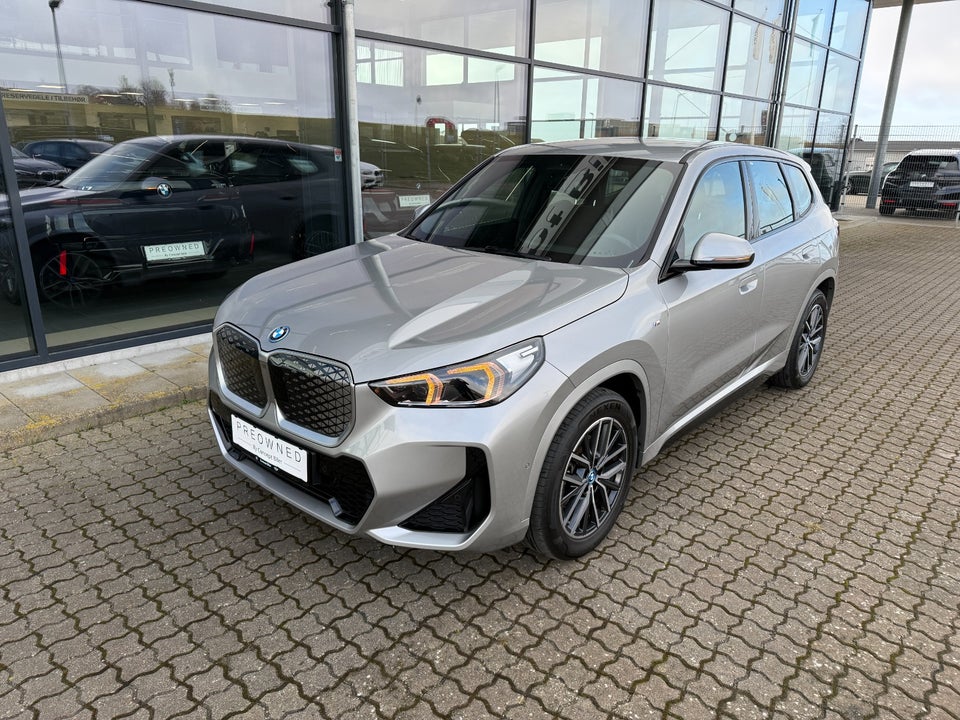 BMW iX1 eDrive20 M-Sport 5d