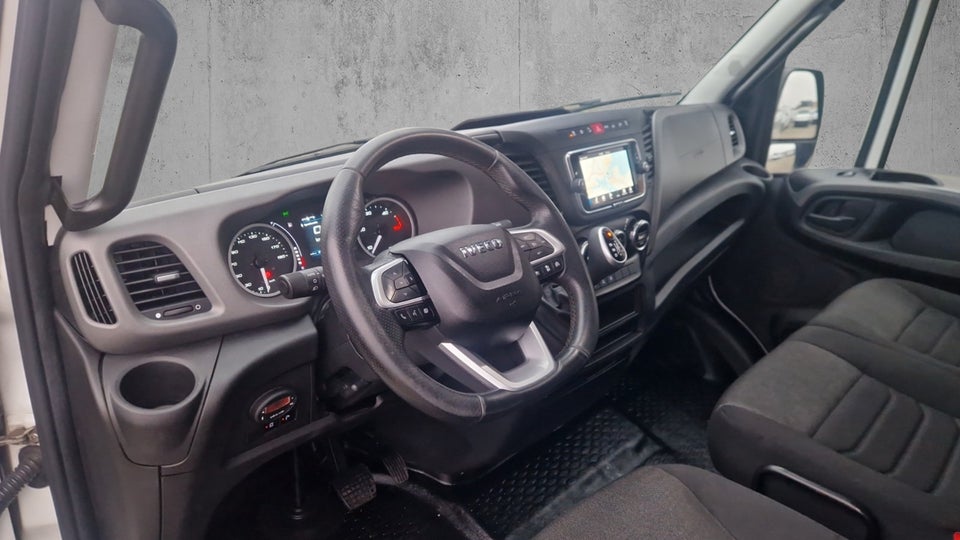 Iveco Daily 3,0 35S18 12m³ Van AG8