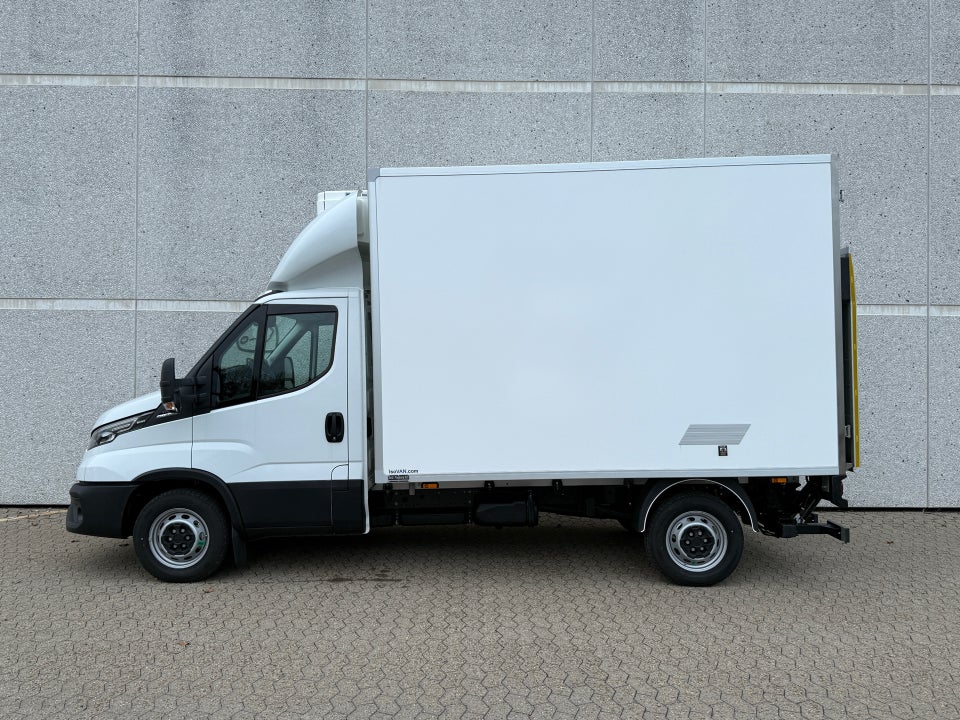 Iveco Daily 3,0 35S18 3750mm Lad AG8