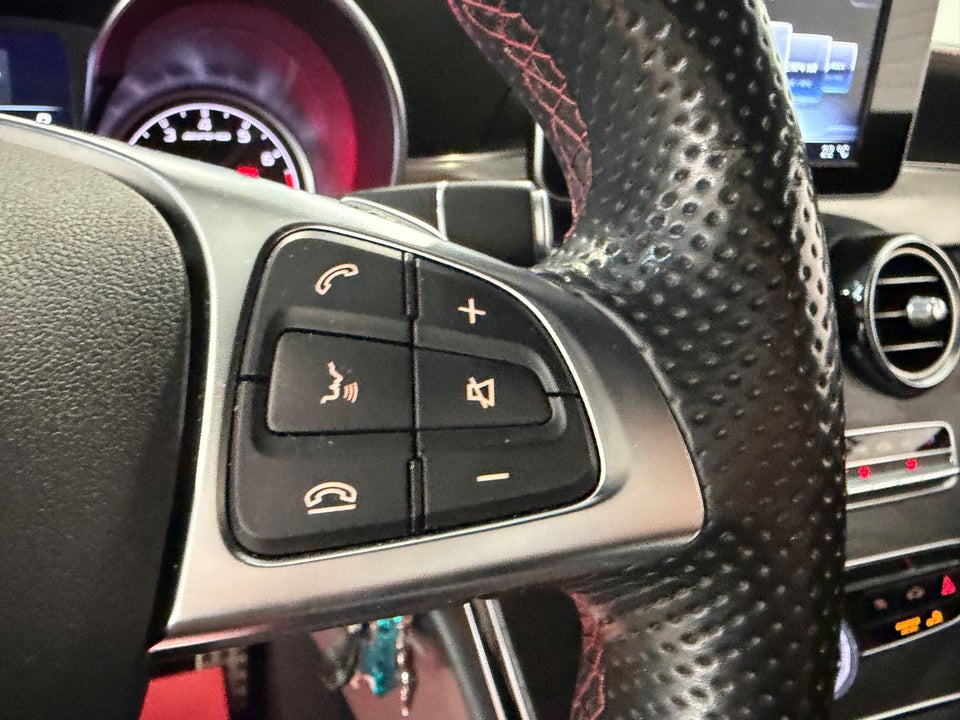 Mercedes C43 3,0 AMG stc. aut. 4Matic 5d