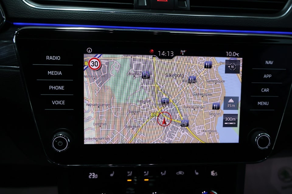 Skoda Superb 1,5 TSi 150 Business Executive Combi DSG 5d