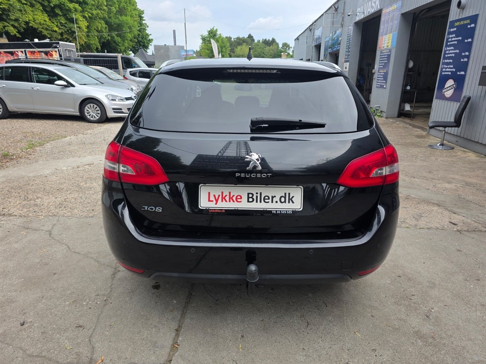 Peugeot 308 1,6 BlueHDi 120 Active SW EAT6 5d
