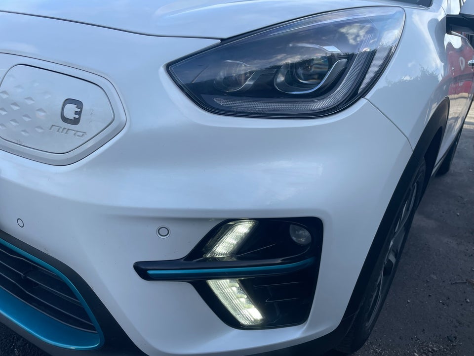 Kia e-Niro 64 Premium 5d