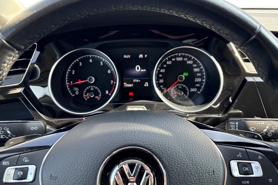 VW Touran 1,5 TSi 150 Highline Family DSG 7prs 5d