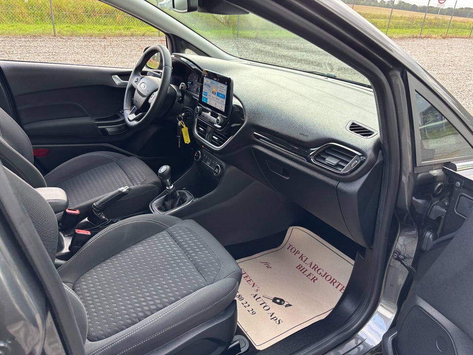 Ford Fiesta 1,0 EcoBoost Titanium 5d