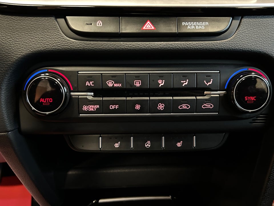 Kia XCeed 1,6 PHEV Prestige DCT 5d