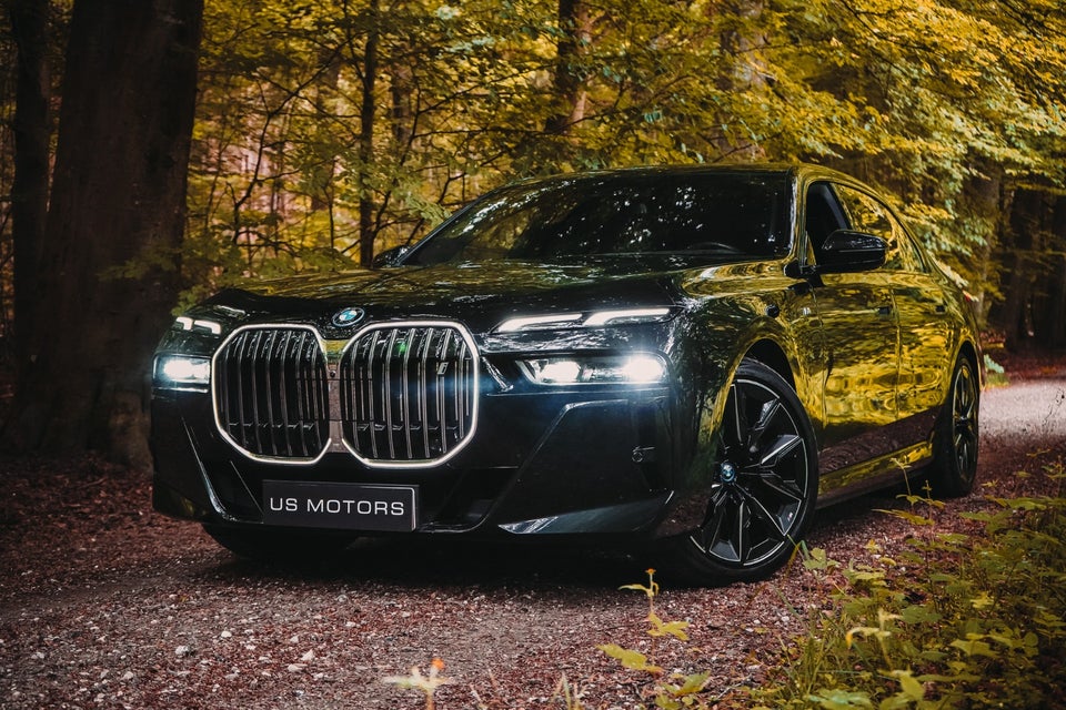 BMW i7 xDrive60 M-Sport 4d