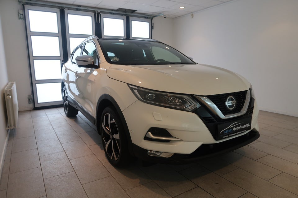 Nissan Qashqai 1,3 Dig-T 140 Tekna+ 5d