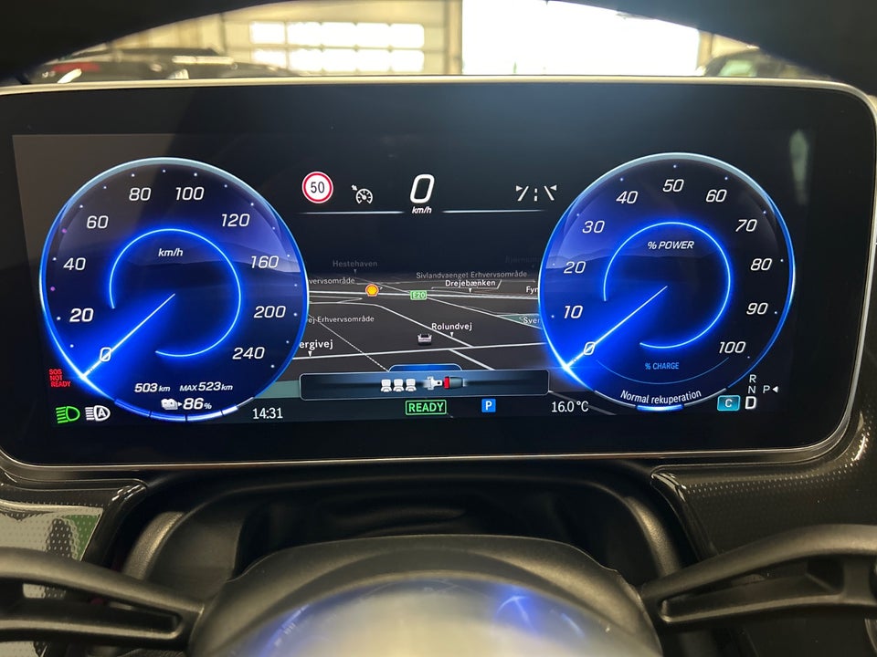 Mercedes EQE300 Electric Art 4d