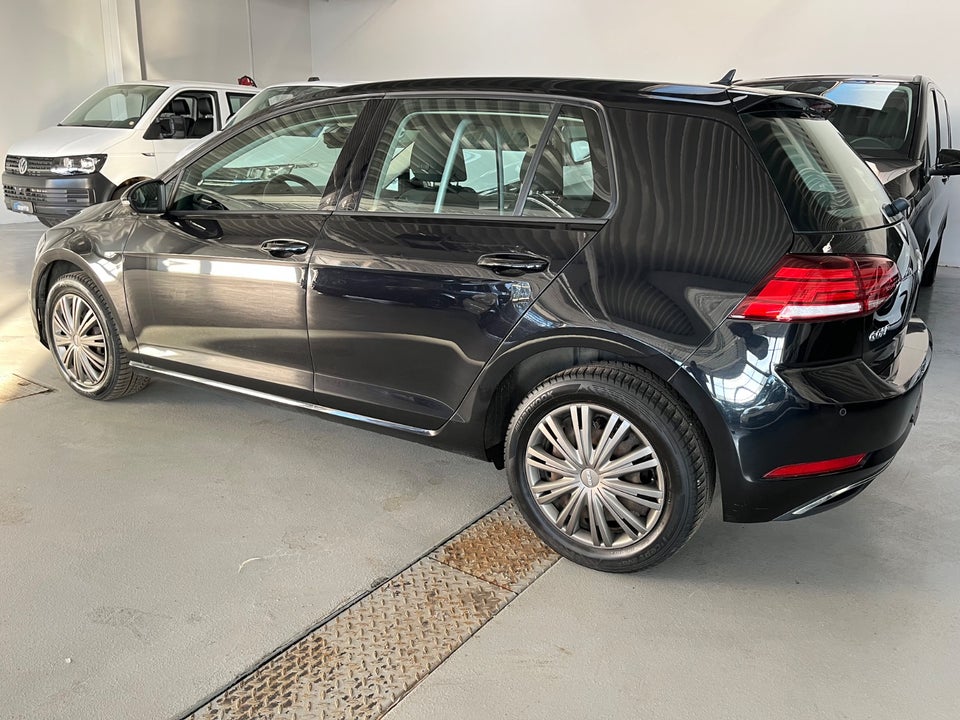 VW Golf VII 1,6 TDi 115 Comfortline Van 5d