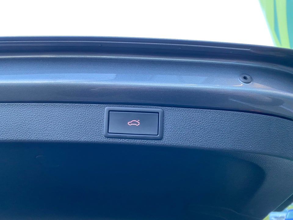 Skoda Octavia 1,4 TSi iV Plus Combi DSG 5d