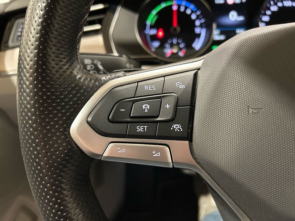 VW Passat 1,4 GTE Variant DSG 5d