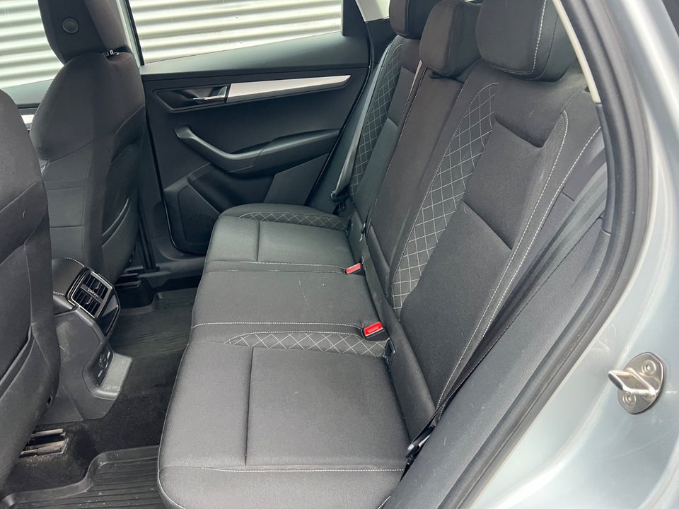 Skoda Karoq 1,6 TDi 115 Ambition+ DSG 5d