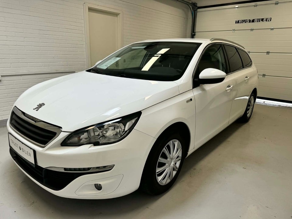Peugeot 308 1,6 BlueHDi 120 Style SW 5d
