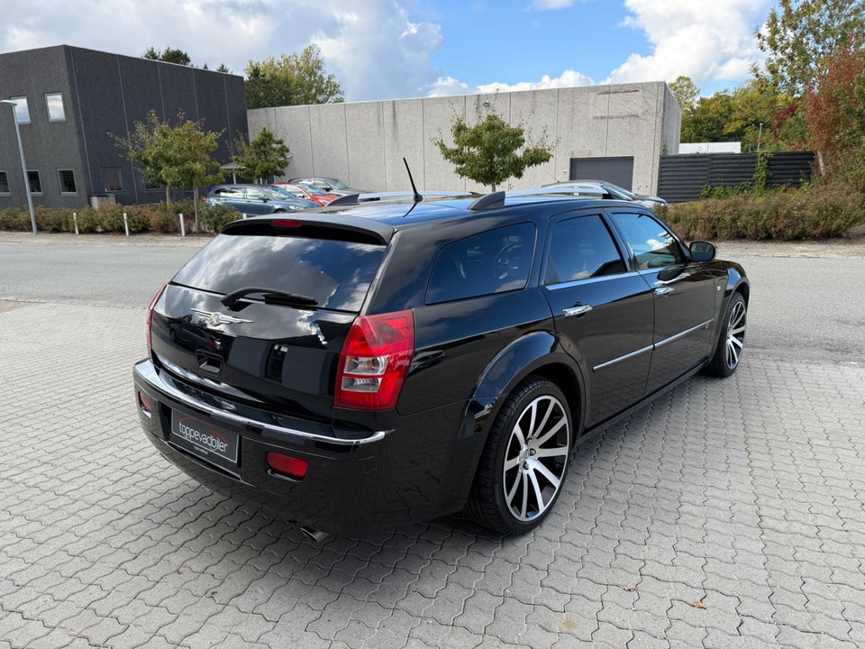 Chrysler 300C 3,0 CRD Touring aut. Van 5d