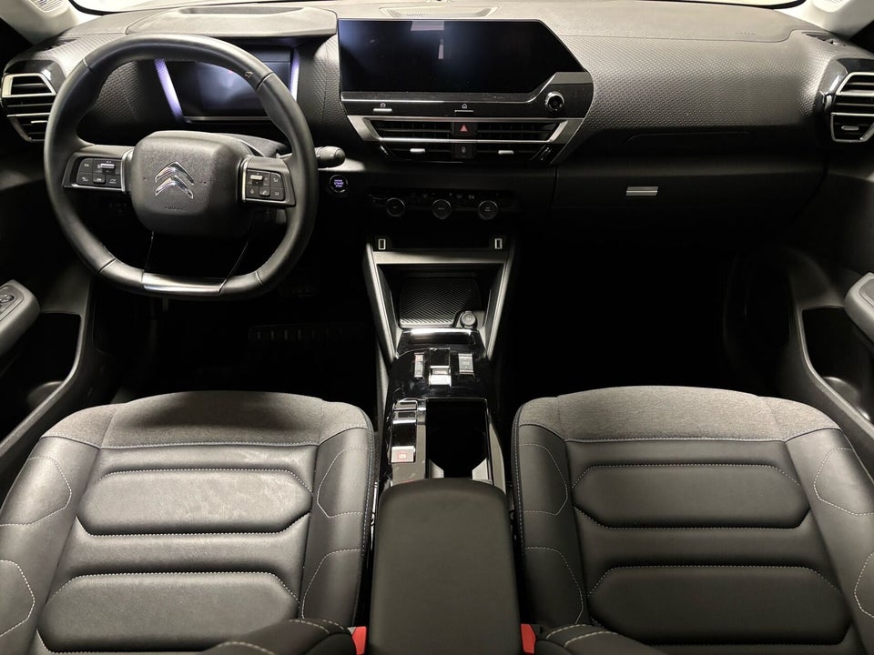 Citroën ë-C4 X 50 Shine 4d