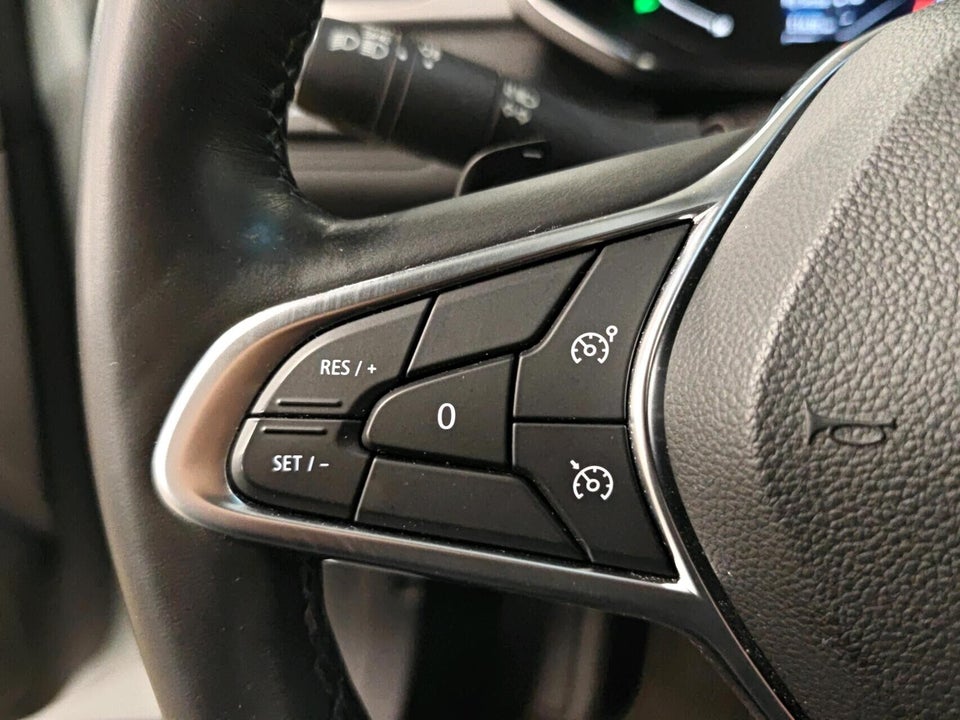 Renault Captur 1,3 TCe 130 Intens EDC 5d